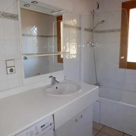 Spacieux A Champagny - Grande Terrasse, Proche Telecabine Et Commerces - Fr-1-464-47 Apartment La Plagne